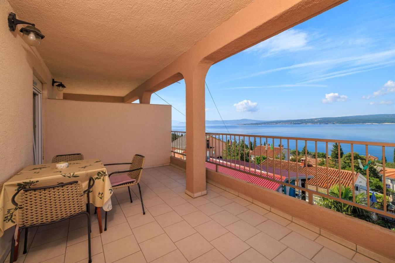 Apartments San Dramalj - Crikvenica Esterno foto