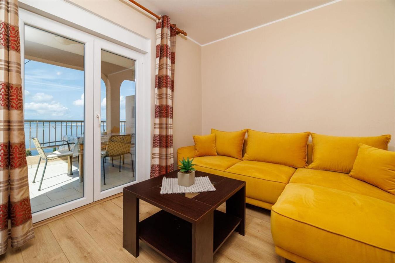 Apartments San Dramalj - Crikvenica Esterno foto