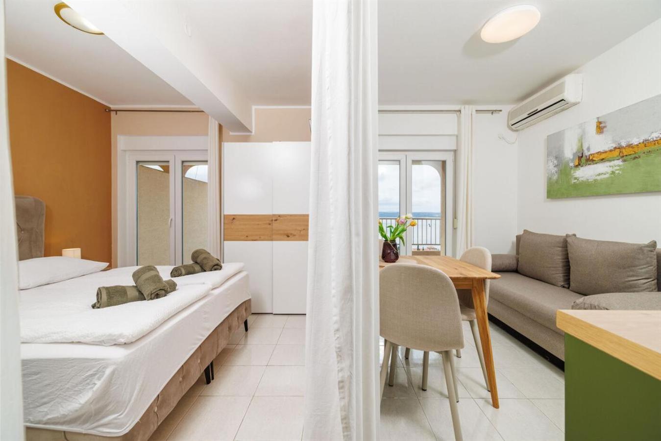 Apartments San Dramalj - Crikvenica Esterno foto